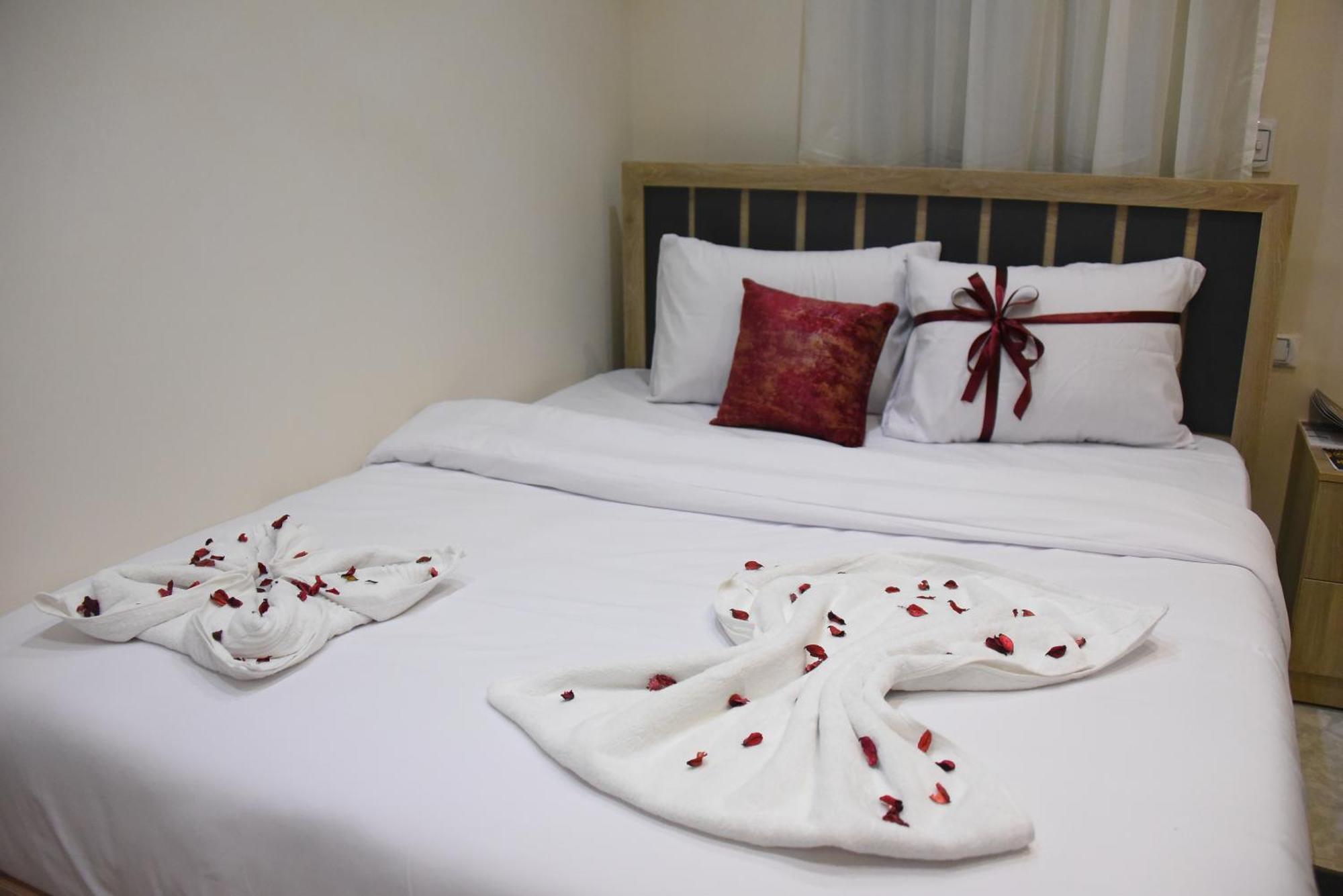 Locanda Pyramids Hotel Kafret el-Gabal Dış mekan fotoğraf